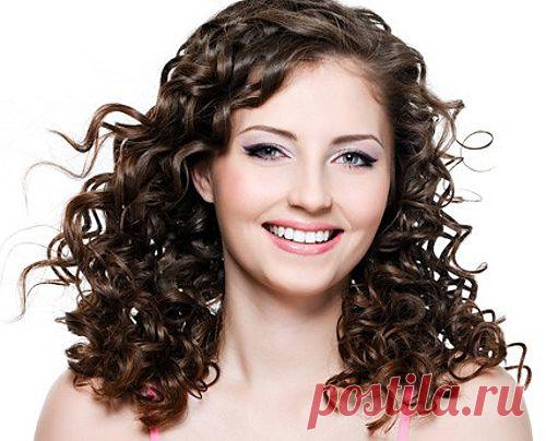 Сделать красивые кудри в домашних условиях не составит большого труда
