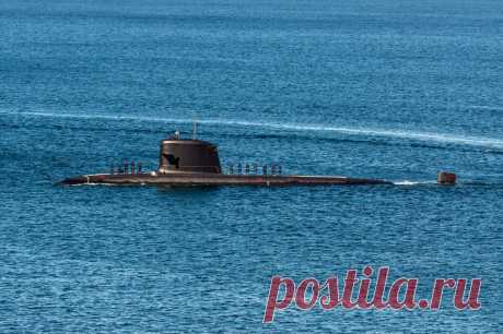 Тайна «Титана». Батискаф могла протаранить подводная лодка. Версию столкновения с батискафом субмарины США и Канада не признают.