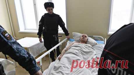 Нападение на мурманского губернатора произошло спонтанно. Нападение на губернатора Мурманской области Андрея Чибиса было совершено спонтанно. Об этом сообщил корреспондент ТАСС со ссылкой на нападавшего. По данным агентства, Александр Быданов, совершивший нападение, заявил, что не готовился. Он ...