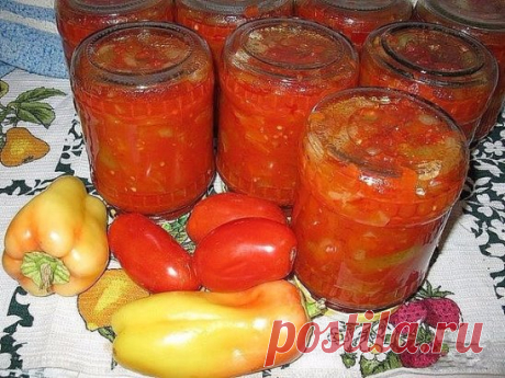 Лечо без уксуса 
4 кг помидор пропустить через мясорубку. Добавить 1 стакан сахарного песка, 1 стакан подсолнечного масла и 1,5 столовых ложки соли. Варить 1 час. Затем добавить 4 кг, произвольно порезанного болгарского перца. Варить еще 20 минут. Горячим разложить в банки. Закатать.