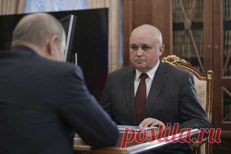 Глава Кузбасса призвал Студию Лебедева извиниться за открытку ко Дню всех святых. Губернатор Кемеровской области Сергей Цивилев осудил идею Студии Артемия Лебедева, разместившей в сети изображение с горящим кинозалом. По его мнению, недопустимо публиковать подобную картинку в качестве открытки ко Дню всех святых. Цивилев также призвал авторов изображения публично принести извинения кузбассовцам.