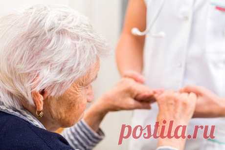 Обнаружена взаимосвязь между кишечным микробиомом и болезнью Альцгеймера. Ученые из Университета Невады обнаружили взаимосвязь между кишечным микробиомом и болезнью Альцгеймера. Оказалось, что определенный вид бактерий значительно усиливает вероятность развития нейродегенеративного заболевания. Самыми опасными видами бактерий стали Alistipes и Bacteroides из семейства Bacteroidetes.