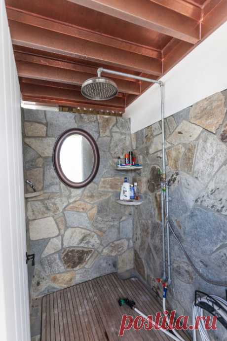 Ocean Front Home - Морской - Дворик - Нью-Йорк - от эксперта By Design Landscapes, Inc.