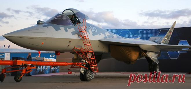 Фото: Россия впервые публично представила истребитель пятого поколения Су-57Э — Naked Science На авиасалоне МАКС-2019 Россия впервые продемонстрировала публике экспортную версию истребителя пятого поколения.