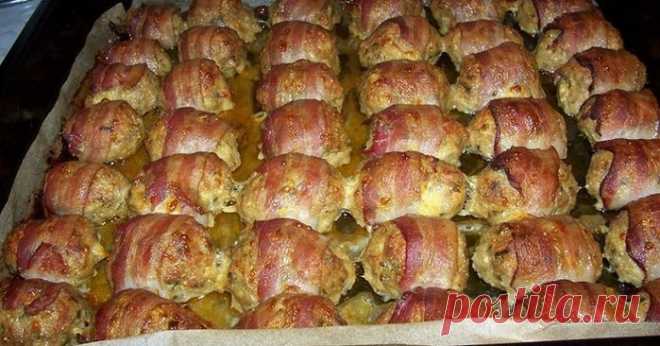 Почему я не готовила это из фарша раньше? Невероятно вкусное и сочное горячее блюдо!