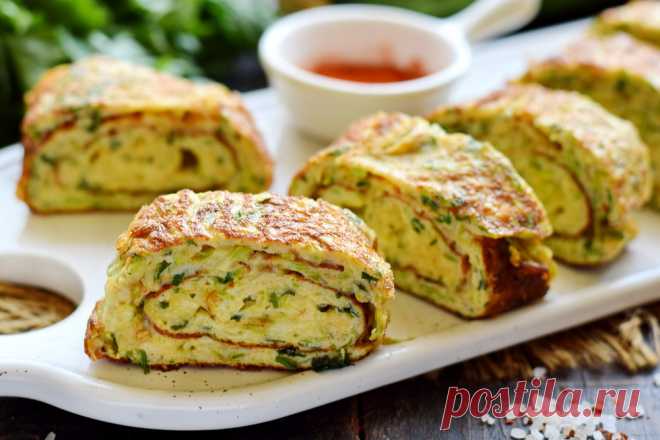 Яйца + кабачок + сыр = быстрая вкуснятина на завтрак - Женский журнал Это блюдо из разряда тех, о которых говорят: «и как я сама не догадалась?» Очень просто, вкусно, нежно и оригинально. Понадобится всего лишь яйца, молоденький небольшой кабачок и...