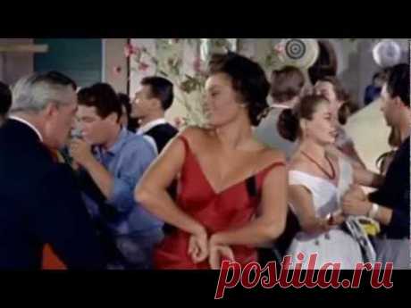 Песня &quot;Mambo Italiano&quot;: непревзойдённая Софи Лорен и великолепная Бетт Мидлер. Видео.