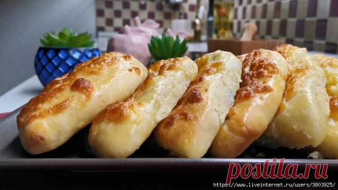 Мои маленькие лепешки, по вкусу не уступают настоящим Хачапури