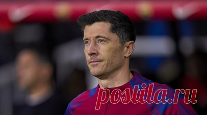 Football Transfers: «Барселона» готова продать Левандовски в летнее трансферное окно. Нападающий «Барселоны» Роберт Левандовски может покинуть клуб в летнее трансферное окно. Читать далее