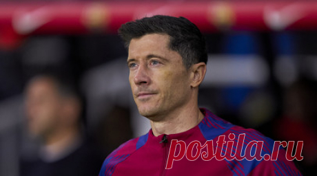 Football Transfers: «Барселона» готова продать Левандовски в летнее трансферное окно. Нападающий «Барселоны» Роберт Левандовски может покинуть клуб в летнее трансферное окно. Читать далее