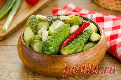 Закуски на Новый 2017 год Петуха – готовим новые вкусные и интересные рецепты простых холодных и горячих новогодних закусок