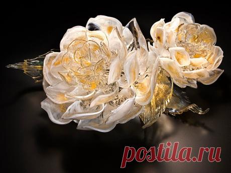 Ковыряясь в глине, 13-летний мальчик нашёл необычный цветок. Он вырос и отлил его в стекле. Больше всех удивились в Китае | Стеклянная сказка | Яндекс Дзен