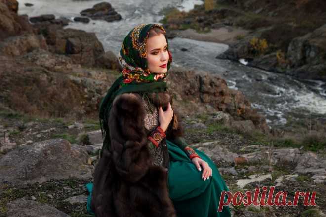 12 исконно русских имен, актуальных во все времена Как сейчас только не называют детей! Притом каждый родитель старается, как только может. На этот счет вспоминается анекдот:
“Вышел на улицу погулять с сыном.Дети вокруг: Афродита, Дионис, Елисей, Бела…