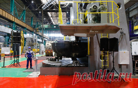 Росатом приступил к строительству второго энергоблока АЭС в Египте. Старший вице-президент инжинирингового дивизиона госкорпорации &quot;Росатом&quot; - АО &quot;Атомстройэкспорт&quot; Александр Корчагин сообщил, что параллельно ведется работа по получению разрешений на сооружение третьего и четвертого блоков