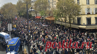 АР: десятки тысяч протестующих участвуют в «Марше против антисемитизма» в Париже. В Париже прошёл «Марш против антисемитизма», в котором приняли участие десятки тысяч человек, говорится в материале Associated Press. Читать далее