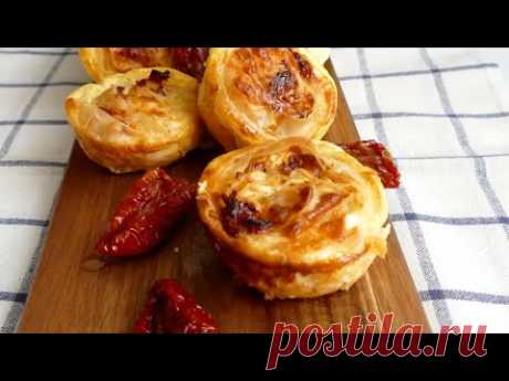 Сырные рулетики из теста фило! Вкуснейшая сырная выпечка! Рецепт простой и быстрый!