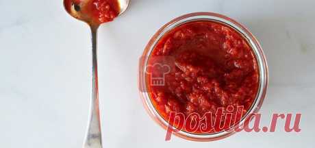 Томатный соус с луком и маслом Марселлы Хазан | Кулинарный журнал Stay Delicious