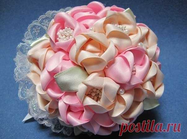 Нежный букет из атласных лент - Другие виды рукоделия - Фабрика идей - Женское хобби