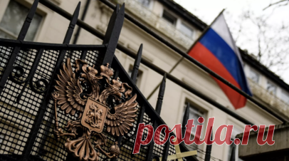 Российское посольство отвергло «нелепые обвинения» Великобритании в кибератаках. Российское посольство в Великобритании отвергло обвинения Лондона в кибератаках, которые Москва якобы ежедневно ведёт против Соединённого Королевства. Читать далее