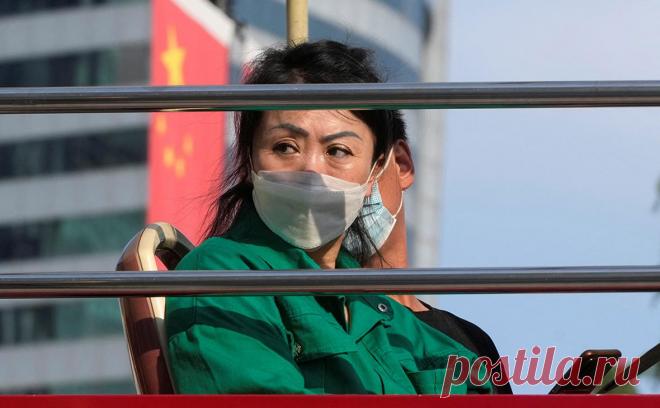 WSJ узнала о планах США ограничить въезд туристам из Китая из-за COVID. США могут скопировать опыт Японии и Малайзии по ограничениям в отношении туристов из Китая после резкого роста заболевших коронавирусом в стране. Японские власти указывали на тревожащее расхождение в данных о вспышке инфекции