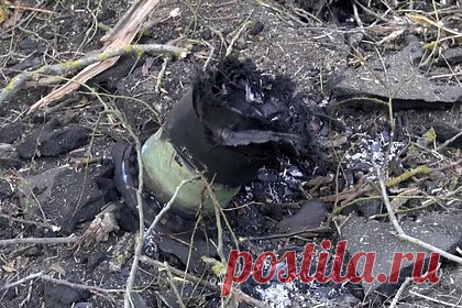 Над Белгородской областью сбили украинскую ракету «Точка-У». В ночь на 9 мая над городом Валуйки Белгородской области была сбита ракета «Точка-У», запущенная со стороны Украины. Об этом сообщает Shot. По утверждению источника, ракету запустили из села Ольховатка в Харьковской области, которое находится в семи километрах от границы. Ракета была сбита российскими средствами ПВО.