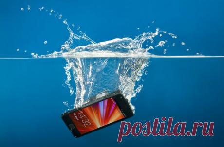 Что делать, если сотовый телефон попал в воду.