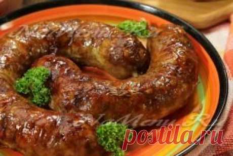 Домашняя колбаса из свинины в кишках