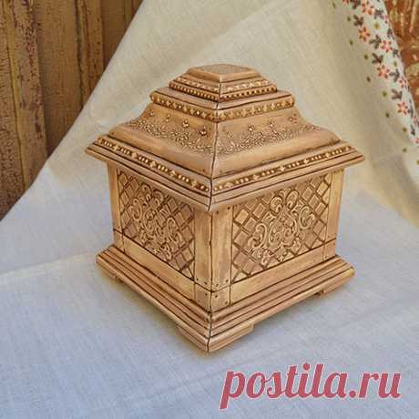 Имитация слоновой кости. Ларец..Елена Раевская.foreven.ru