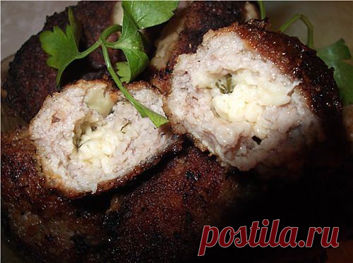 Котлеты по-кишиневски с сырной начинкой и зеленью- Kulinarnyj-Recept.��