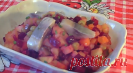 Постное меню: рецепты - постные салаты с рыбой и морепродуктами. Постное меню:рецепты - постные салаты с рыбой и морепродуктами. Я думаю, что в каждой семье умеют и готовят винегрет и я не "открою Америку", предложив реце