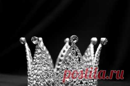 Воспитанница фигуриста Плющенко победила в конкурсе «Маленькая мисс Россия». Десятилетняя Вирсавия Ковалева одержала победу в детском конкурсе красоты «Маленькая мисс Россия 2022». На титул претендовали 42 девочки из разных регионов России. Самой старшей участнице было 16 лет, самой младшей — три года. Организаторы утверждают, что победительница поедет на международный конкурс.
