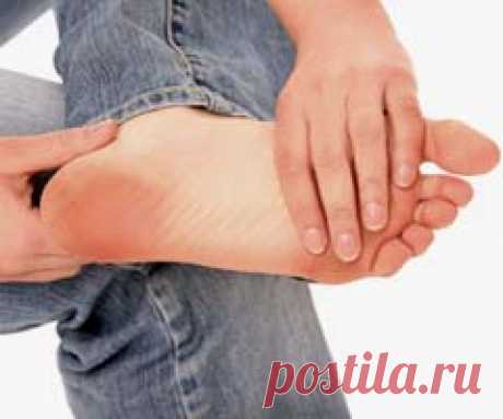 Как избавиться от натоптышей и мозолей в домашних условиях | КАК СДЕЛАТЬ