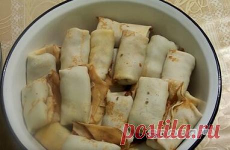 Блины с печенью и сердцем Это блюдо любят в каждой семье. Блины с печенью и сердцем придутся по вкусу всем гурманам. На готовку уходит немного времени, а вот с начинкой придется повозиться. Печенку можно сварить за 30 минут, сердце готовится дольше, поэтому субпродукты отвариваются заранее и хранятся в холодильнике.  Ингредиенты. Тесто. Мука - 12 ст.л. Молоко - 1 л. Яйцо куриное - 5 шт. Сахар - 3 ст.л. Растительное масло - 4 ст.л. Соль - 1 ч.л. Начинка. Говяжья печень - 1 ...