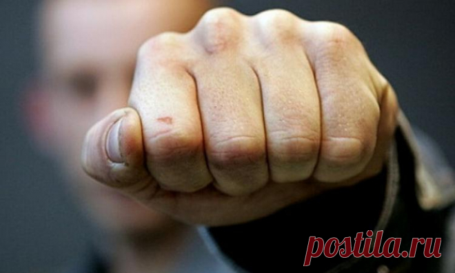 В Вилейке мужчина в автобусе ударил школьника в лицо. Возбуждено дело - grodno24.ru