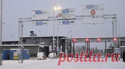 Игра на обострение: почему Финляндия отказывается от обсуждения ситуации на границе с Россией. Власти Финляндии не намерены вести политические дискуссии с российским руководством по поводу ситуации на границе, заявил премьер-министр страны Петтери Орпо. Он добавил, что Хельсинки «готов к обсуждению на дипломатическом уровне». В Москве отмечали, что Россия была поставлена перед фактом относительно решения Финляндии закрыть КПП, но указали на готовность работать с республикой по миграционному…