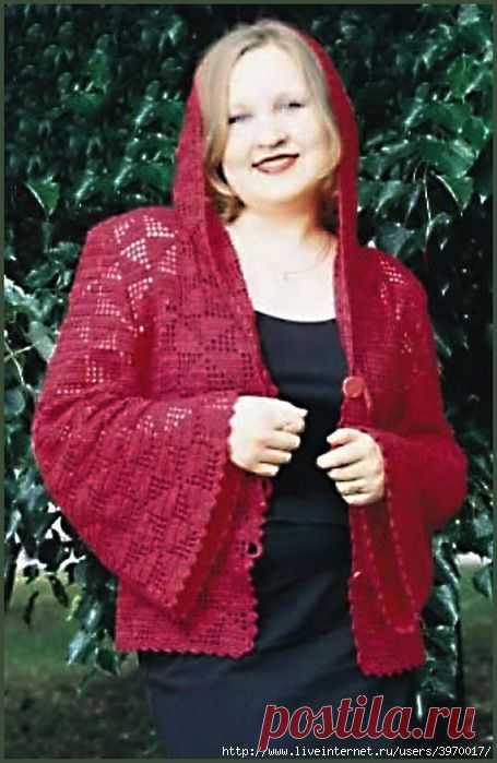 КРАСНЫЙ ЖАКЕТ С КАПЮШОНОМ КРЮЧКОМ