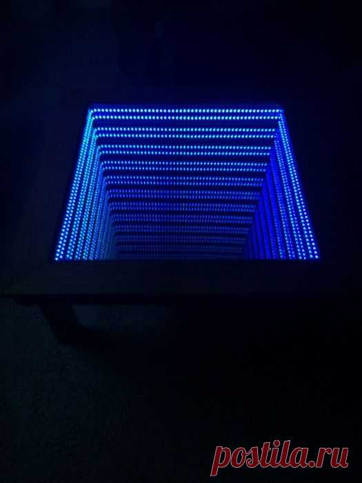 Журнальный столик с эффектом бесконечности | Приколисты в картинках