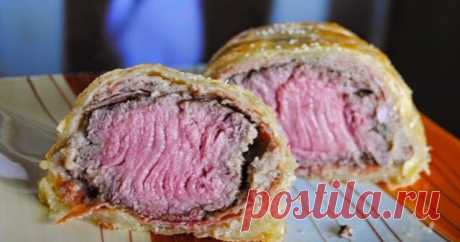 Говядина "Веллингтон"   Говядина "Веллингтон" (англ. "beef Wellington") - это британское блюдо, вроде бы названное в честь герцога Веллингтона, известного полково...