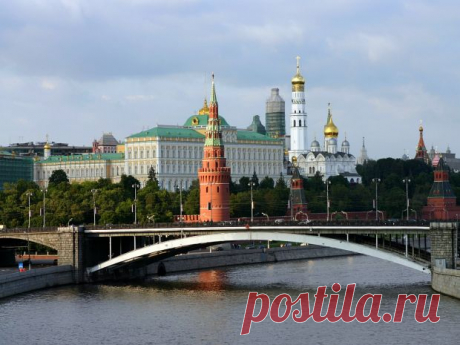 Экскурсии по Москве и Подмосковью.