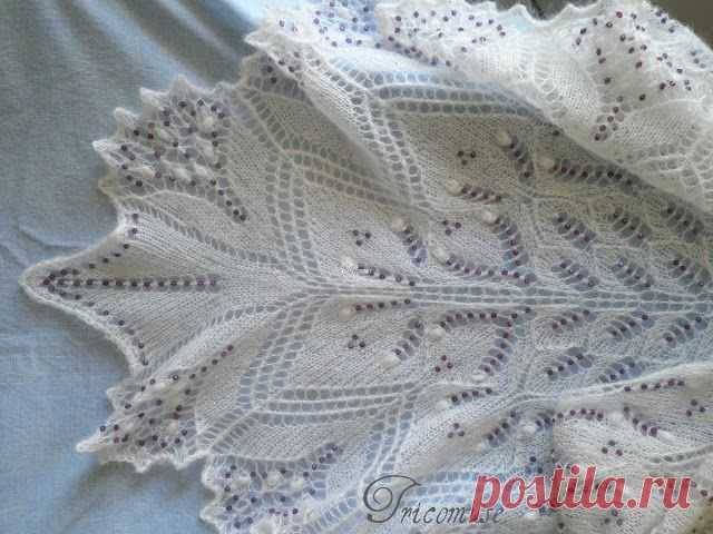 Шаль с бусинами