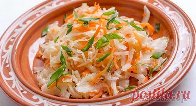 Хрустящая и сочная квашеная капуста быстрого приготовления