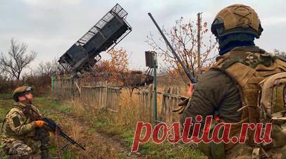 Освобождены Кучеровка и Ровное, удары возмездия ВС РФ, результативная работа БПЛА: как развивается ситуация в зоне СВО. 7 декабря Минобороны РФ сообщило об освобождении населённого пункта Кучеровка в Харьковской области, а также Ровного в ДНР. ВС РФ продолжили уничтожение окружённой в Димитрове группировки ВСУ и зачистку населённого пункта Гришино в ДНР. Между тем высокие темпы продвижения российской армии сохраняются и на других направлениях. ВСУ несут потери в Сумской, Харьковской,…