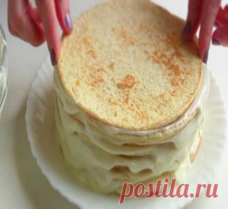 🌸ТОРТ СМЕТАННИК НА СКОВОРОДЕ!🌸 ДЛЯ ТЕХ КОМУ ЛЕНЬ ВОЗИТЬСЯ С ДУХОВКОЙ! Хочу поделиться рецептом тортика на сковороде! Готовится легко и быстро, не смотря на то, что надо раскатывать коржи; тем, что для теста нужен минимум продуктов, не надо ни яиц, ни масла; тем, что результат всегда вкусный и разный с разными кремами. Разверни👇

Вот такой антикризисный рецепт быстрого тортика!!! Назвала так, потому что тесто на основе сметаны, а коржи выпекаются на сковороде. В общем, м...