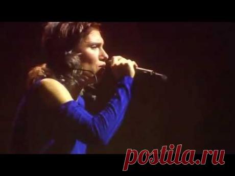 Elisa stupisce con Hallelujah 2017 - YouTube