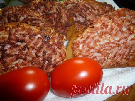 Горячие бутерброды «Дуплет». Рецепт с фото. Пошаговые фотографии. Gurmel Этот бутерброд состоит из двух частей, которые готовятся оригинальным способом. Хорошая альтернатива обычным скучным бутербродам.    