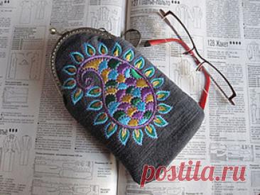 Мастер-класс Шьем очечник с фермуаром своими руками с ФОТО и Видео Пошаговые мастер-классы с фото и видео уроки по теме Мастер-Классы на Ярмарке Мастеров. Все о хенд мейд в журнале Ярмарки Мастеров ► ✓Читай! ✓Узнавай! ✓Делись!