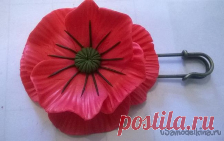 Брошь мак из полимерной глины