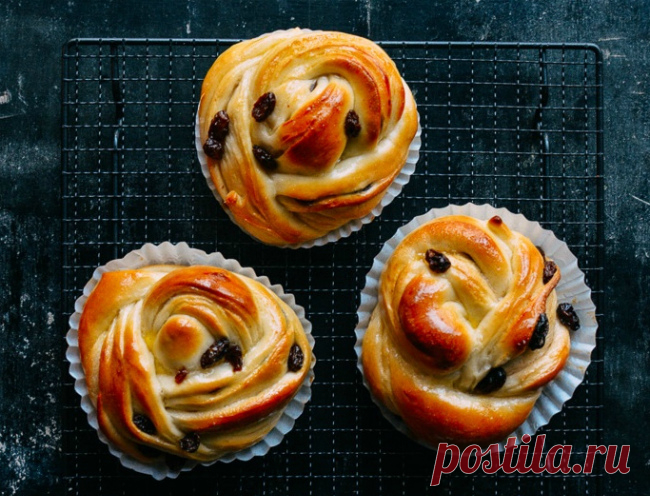 Сдобные булочки розочки с изюмом - Vypechka.Perchinka-Hozyayushka.ru