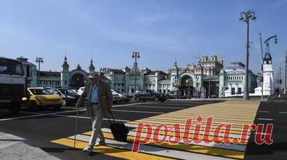 В ГД предлагают установить единые льготы на проезд для пенсионеров по всей России. Депутаты от ЛДПР во главе с лидером партии Леонидом Слуцким направили на заключение в правительство России законопроект, устанавливающий единый стандарт льготного проезда для пенсионеров в пригородном и межмуниципальном автомобильном транспорте, а также в пригородных поездах. Читать далее