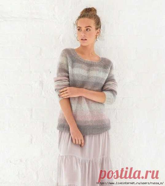 Джемпер из мохера Daze от Ким Харгривз

Размеры XS (S, M, L, XL, XXL).
Окр.груди 81 (86, 91, 97, 102, 109) см.
Джемпер вяжется из тонкого мохера на шелке .
Для создания эффекта градиента, потребуется 3 цвета, которые будут постепенно сменять друг друга, чередуя полосы смешанного и чистого цвета.